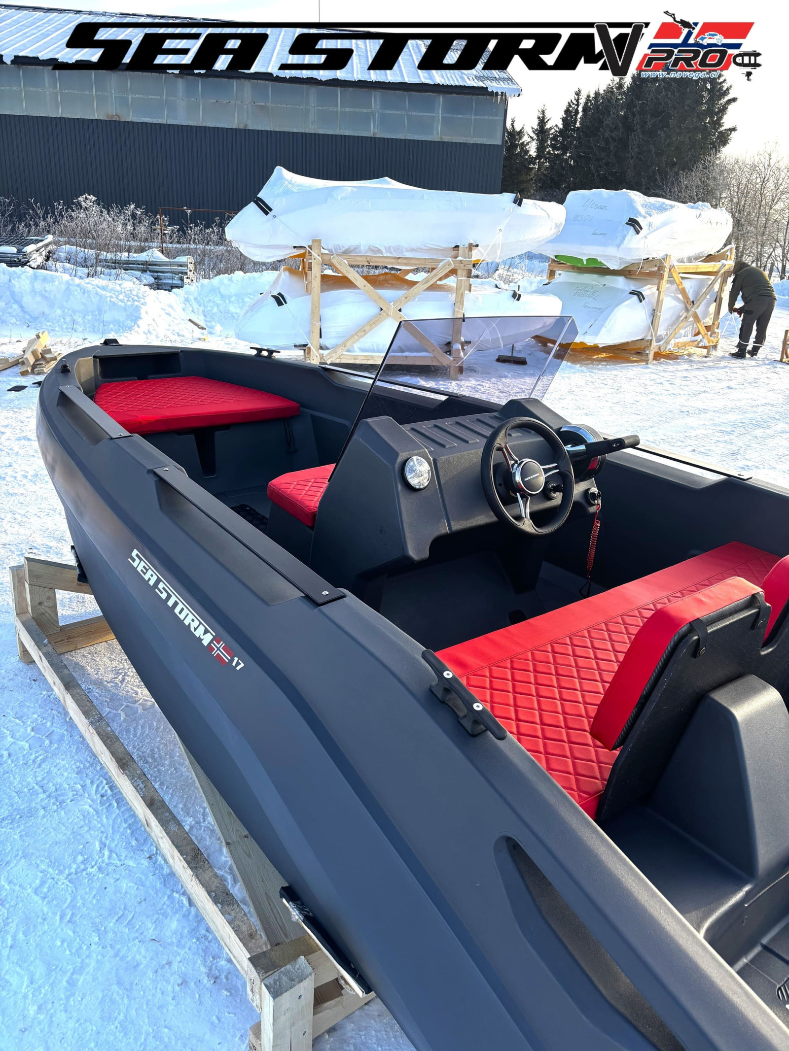 Lancha HDPE Seastorm 17" - 5,18 metros de eslora